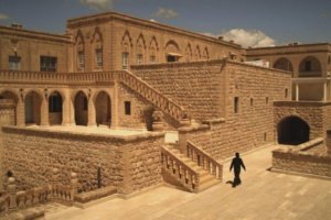 Süryanilerin Günlük Yaşamı: Gelenekler ve Modern Hayat Arasında