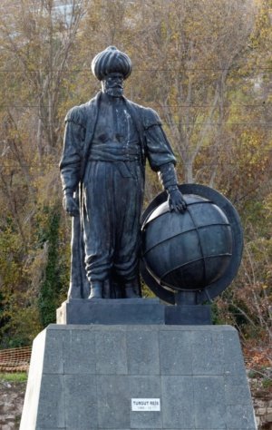 Turgut Reis : Bir Korsanın Osmanlı Amiraline Dönüşümü